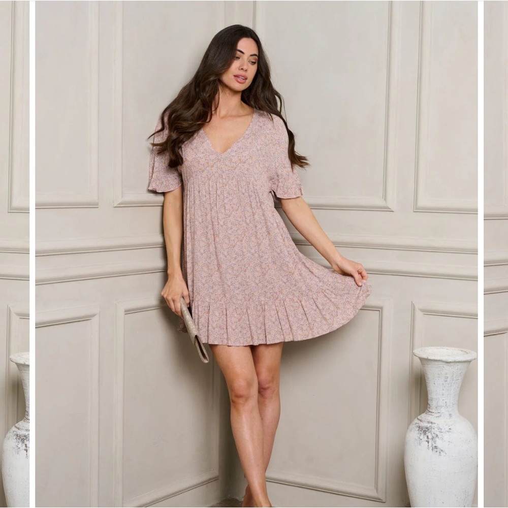 V-neck floral mini dress